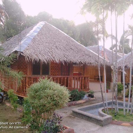 Ezekiel'S Native Inn Panglao Island Exterior photo